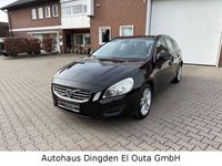 Gebraucht Volvo V60 Momentum 163 PS (119 kW) 2011 Schwarz Kombi