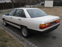 Gebraucht Audi 100 136 PS (100 kW) 1987 Permutteweiß metallic Limousine