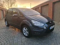 Gebraucht Ford S-MAX Titanium 116 PS (85 kW) 2010 Silber Van / Kleinbus
