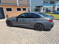 Gebraucht BMW 330 M Sport 286 PS (210 kW) 2023 Grau Limousine