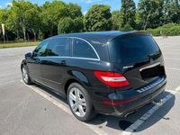 Usata Mercedes R350 265 CV (194 kW) 2012 Nero Monovolume