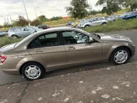Gebraucht Mercedes C180 157 PS (115 kW) 2008 Beige Limousine