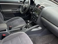 Gebraucht VW Jetta Comfortline 102 PS (75 kW) 2005 Blau Limousine