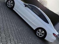 Gebraucht Mercedes C200 184 PS (135 kW) 2019 Weiß Coupé