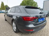 Gebraucht Audi A4 Sport 170 PS (125 kW) 2018 Grau Kombi