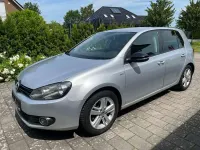 Gebraucht VW Golf VII Match 105 PS (77 kW) 2012 Silber Limousine