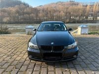 Gebraucht BMW 325 218 PS (160 kW) 2006 Schwarz Limousine