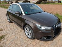 Gebraucht Audi A1 Ambiente 122 PS (89 kW) 2010 Braun Kleinwagen