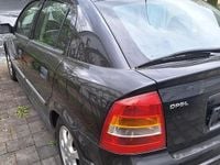 Second-hand Opel Astra 101 CP (74 kW) 2001 Negru Hatchback