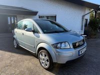 Gebraucht Audi A2 75 PS (55 kW) 2002 Blau Kleinwagen