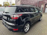Gebraucht Ford Kuga ST-Line 180 PS (132 kW) 2017 Schwarz SUV
