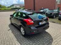 Gebraucht Ford Focus 125 PS (91 kW) 2013 Schwarz Limousine
