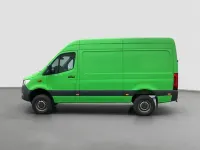 Gebraucht Mercedes Sprinter 163 PS (119 kW) 2021 Gelb Van