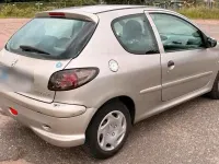 Gebraucht Peugeot 206 60 PS (44 kW) 2005 Gold Kleinwagen