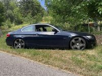 Gebraucht BMW 325 Sport Line 218 PS (160 kW) 2009 Blau Coupé