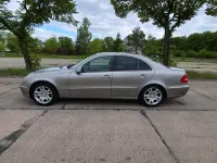 Gebraucht Mercedes E280 190 PS (139 kW) 2006 Silber Limousine