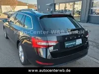 Gebraucht Skoda Superb Ambition 200 PS (147 kW) 2023 Schwarzmagic perleffekt Kombi