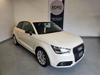 gebraucht Audi A1 1.6 TDI Attraction + NAVI/KLIMA/SITZHEIZUNG