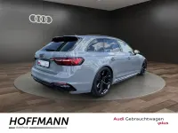 Gebraucht Audi RS4 Competition 450 PS (330 kW) 2024 Nardograu Kombi