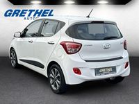 Gebraucht Hyundai i10 Style 87 PS (63 kW) 2016 Weiss Kleinwagen