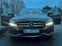 Gebraucht Mercedes C180 Edition 1 156 PS (114 kW) 2015 Braun Limousine