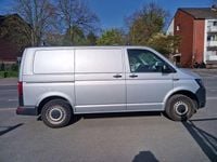 Gebraucht VW Transporter 102 PS (75 kW) 2018 Silber Van