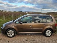 Gebraucht VW Touran 105 PS (77 kW) 2014 Braun Van / Kleinbus