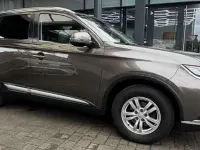 Gebraucht Mitsubishi Outlander Active 150 PS (110 kW) 2020 Granitbraun SUV