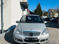 Gebraucht Mercedes A180 116 PS (85 kW) 2010 Silber Limousine