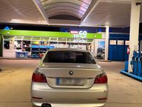 Gebraucht BMW 520 170 PS (125 kW) 2005 Silber Limousine