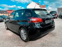 Gebraucht Peugeot 308 Active 131 PS (96 kW) 2021 Schwarz Limousine