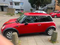 Usata Mini Cooper 90 CV (66 kW) 2004 Rosso Utilitaria