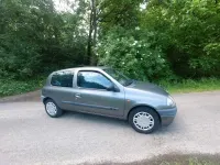 Gebraucht Renault Clio 58 PS (42 kW) 1999 Grau Kleinwagen