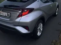 Gebraucht Toyota C-HR 122 PS (89 kW) 2023 Grau SUV