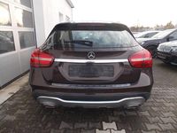 Gebraucht Mercedes GLA180 Business 122 PS (89 kW) 2018 Braun SUV