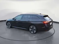 Gebraucht Skoda Superb SportLine 204 PS (150 kW) 2026 Schwarz Kombi