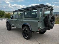 Gebraucht Land Rover Defender SE 122 PS (89 kW) 2015 Grün Kombi