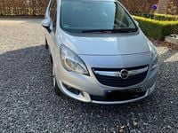 Gebraucht Opel Meriva Active 101 PS (74 kW) 2017 Silber Van / Kleinbus