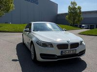 Gebraucht BMW 525 218 PS (160 kW) 2014 Weiß Limousine