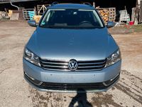 Gebraucht VW Passat 140 PS (102 kW) 2011 Kombi