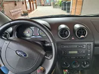 Gebraucht Ford Fiesta 70 PS (51 kW) 2002 Silber Kleinwagen