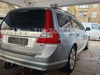 gebraucht Volvo V70 D5 AWD Standheizung/Automatic/AHK/TÜV NEU