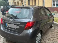 Gebraucht Toyota Yaris 70 PS (51 kW) 2016 Grau Kleinwagen