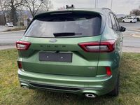 Neu Ford Kuga ST-Line 152 PS (111 kW) 2025 Grün SUV