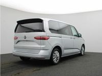 Gebraucht VW Multivan Life 150 PS (110 kW) 2024 Reflexsilber metallic Van / Kleinbus