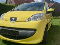 Gebraucht Peugeot 107 68 PS (50 kW) 2006 Gelb Kleinwagen