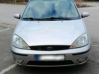 Gebraucht Ford Focus 101 PS (74 kW) 2004 Silber Limousine