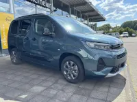 Neu Opel Combo Life 102 PS (75 kW) 2026 Kiama blau