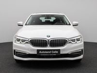 Gebraucht BMW 520 Luxury Line 190 PS (139 kW) 2019 Mineralweiss metallica96schwarz Limousine