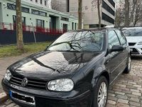 Gebraucht VW Golf IV 75 PS (55 kW) 2003 Schwarz Kleinwagen